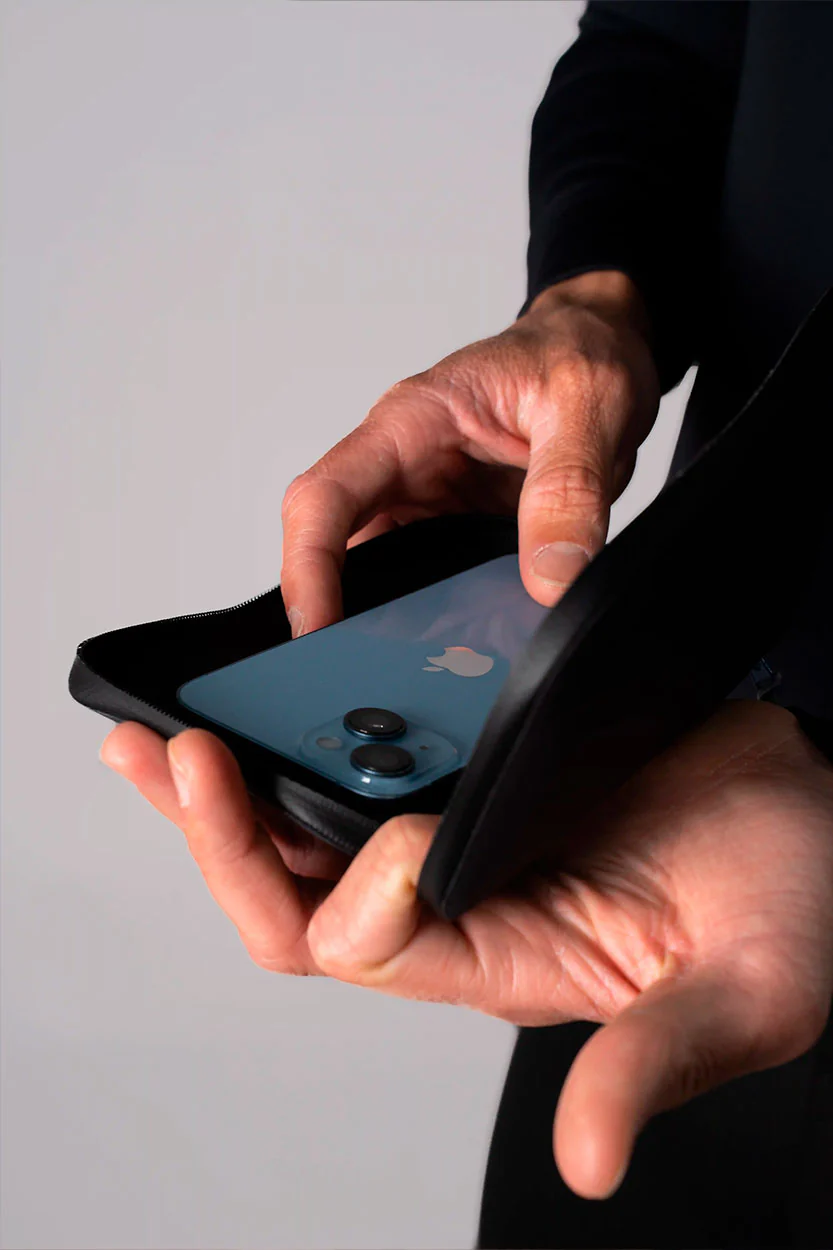 Funda movil Basalt - Image 3